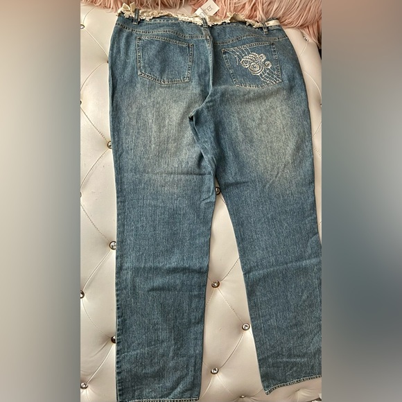 NEW Together by Spiegel Medium Wash Classic Fit Embroidered Jeans Size 16 RARE - Picture 8 of 15